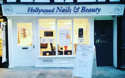 Hollywood Nails & Beauty Signage